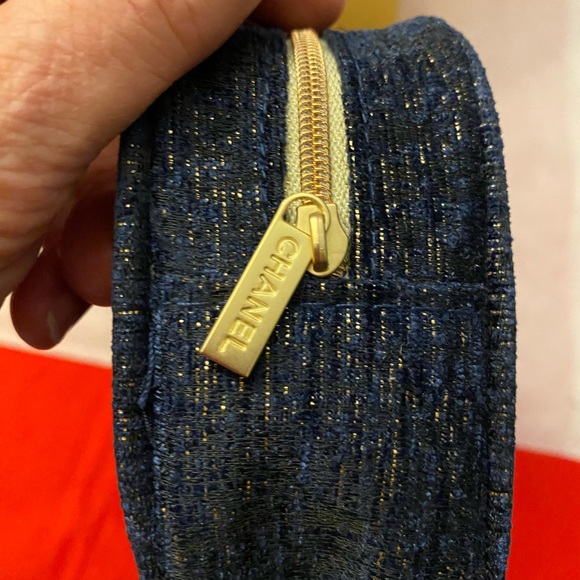 Chanel Elegant Cosmetic Pouch - Picture 2 of 4